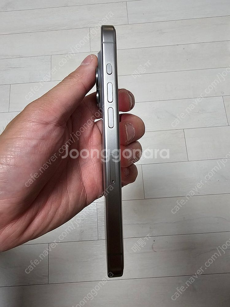 아이폰 15 Pro 256G 네츄럴 티타늄 S급 판매합...--4