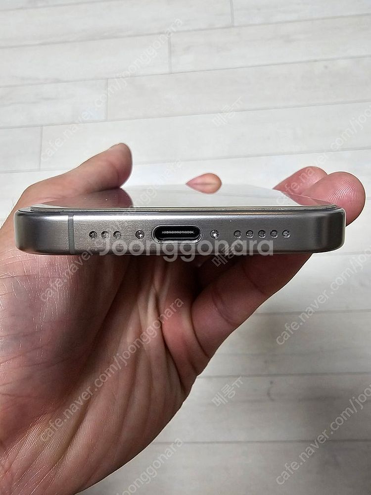 아이폰 15 Pro 256G 네츄럴 티타늄 S급 판매합...--5