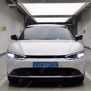 25,267 km EV6 중고 전기중고차 롱레인지 에어 중고자동차 진주색