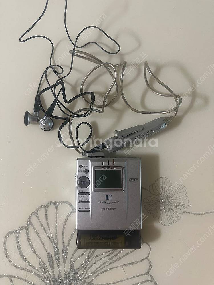 샤프 md플레이어 md-mt77--0