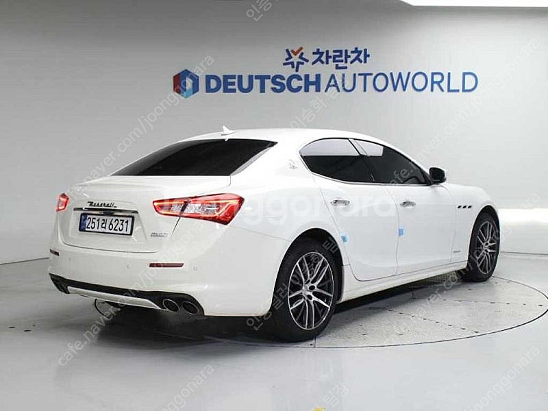 20,681 km 마세라티 기블리 중고 3.0 그란루쏘...--7