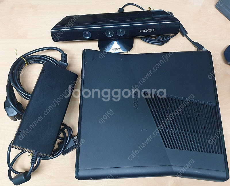 XBOX 360 본체+어댑터+Kinect 키넥트센서 1...--0