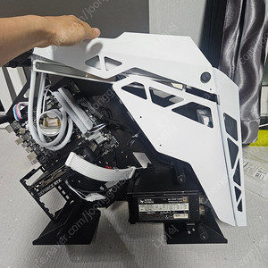 9600x rtx4060 쿠거 본체