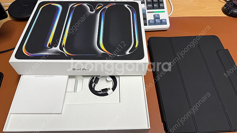 아이패드 프로 m4 13인치 256 셀룰러 팝니다.--4