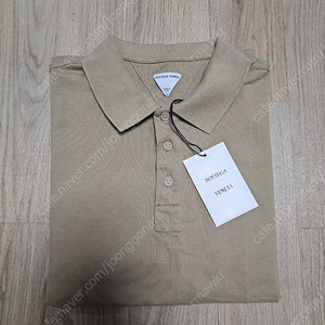 보테가베네타 폴로 pk 티셔츠 베이지색상 정품 판매합니다. bottega veneta
