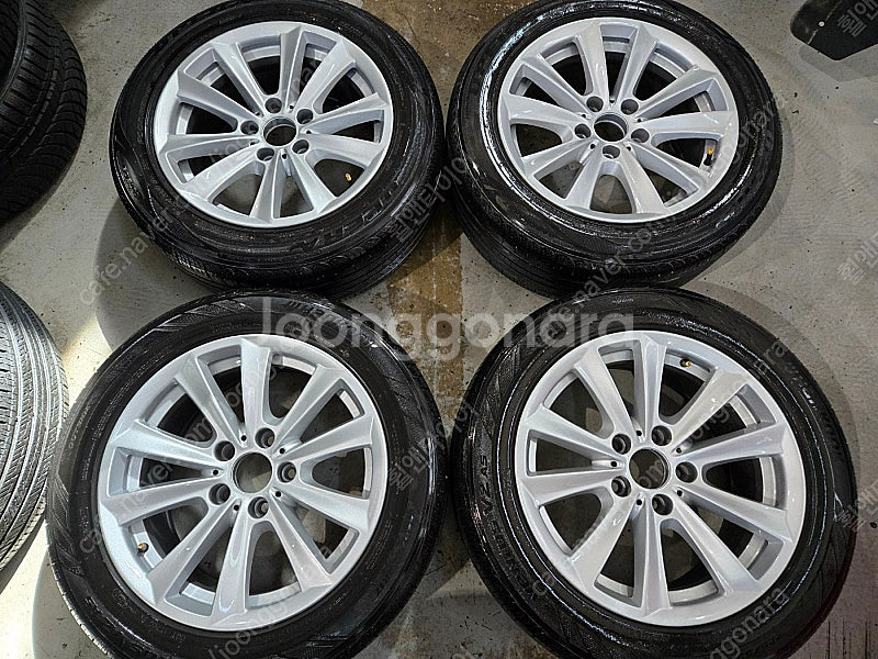 (판매) f10 bmw5시리즈 17인치 휠타이어 판매합...--0