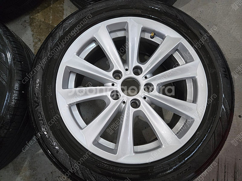 (판매) f10 bmw5시리즈 17인치 휠타이어 판매합...--1