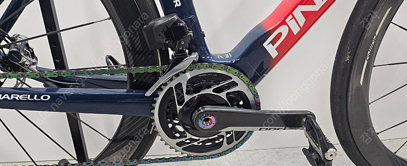 피나렐로 도그마F 이네오스 팀카 판매합니다--3