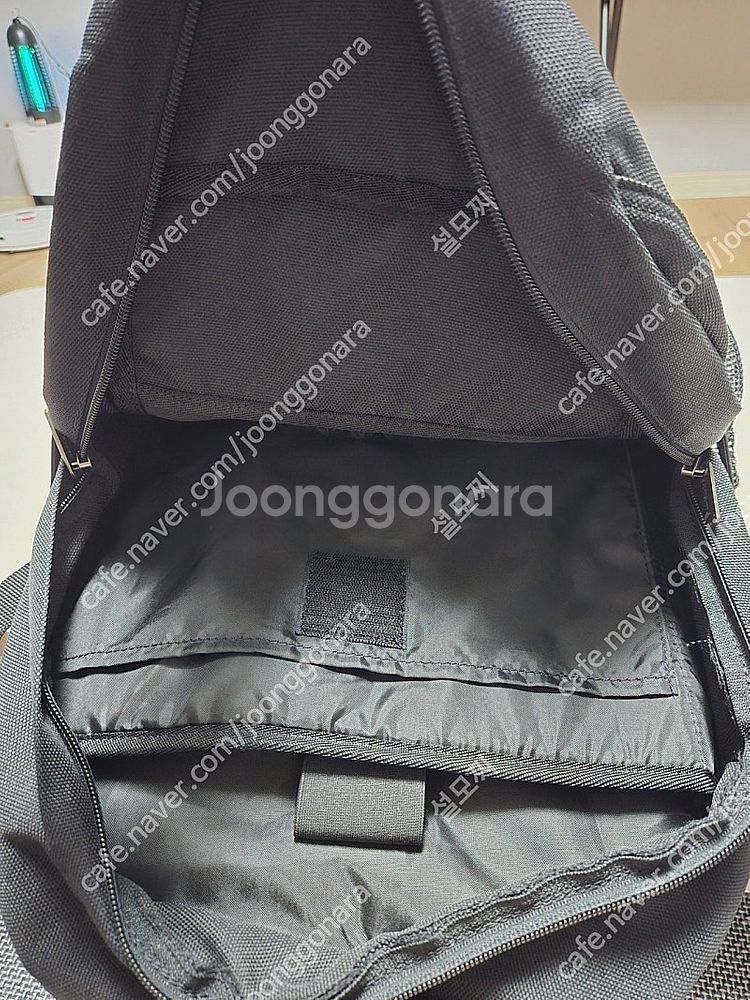 칼하트 레거시 스탠다드 블랙 백팩 (택포)--1