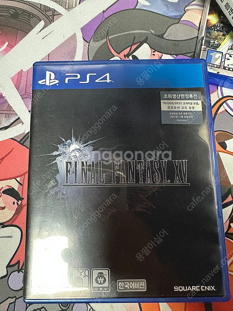 PS4 본체 및 패드 두 개,타이틀 8장 일괄 판매합니...--4