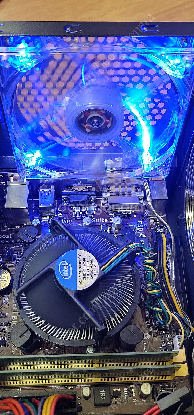 데스크탑 팝니다. cpu i5 4690 gpu gtx6...--3