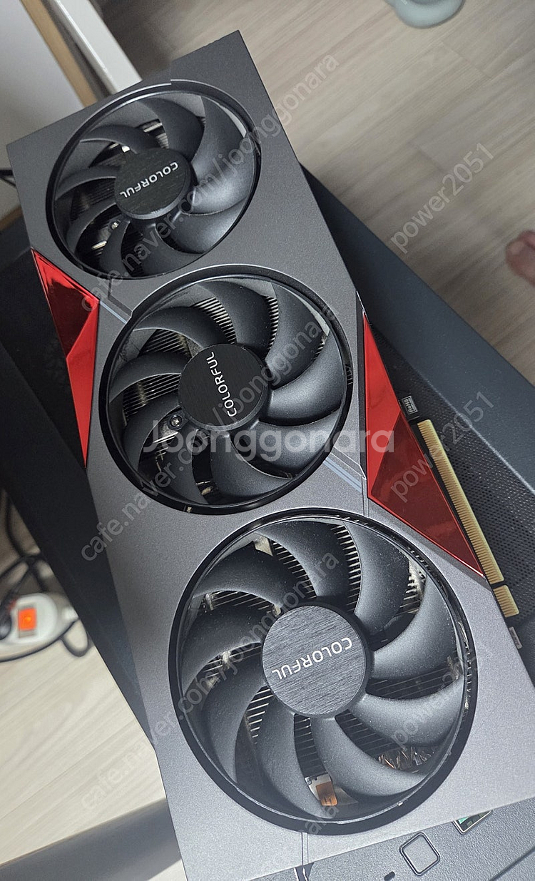 컬러풀 4070 Ti NB EX-V 그래픽카드 판매합니...--1