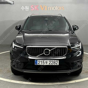 2,672 km 볼보 중고 XC40 중고 볼보 중고차 B4 AWD 얼티메이트 브라이트 중고차시세가격 검정색
