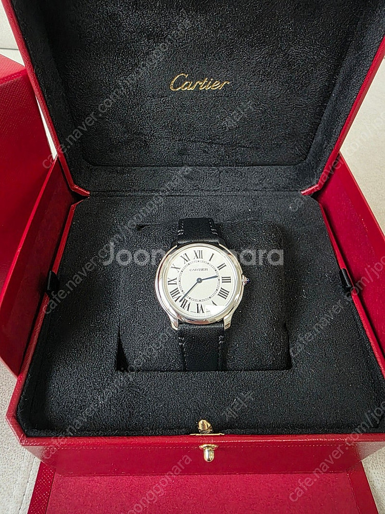 까르띠에 롱드 머스트 퀘츠 36mm (2030년까지 보...--3