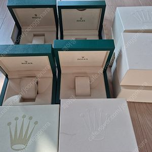 로렉스 Rolex 정품 박스 대형, 중형, 소형, 로렉스 책자 메뉴얼 판매합니다.