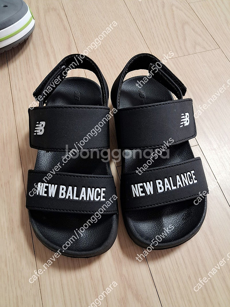뉴발키즈샌들--0