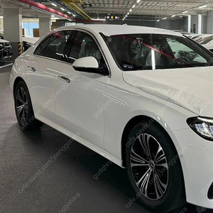 벤츠 w214 18인치 휠타이어