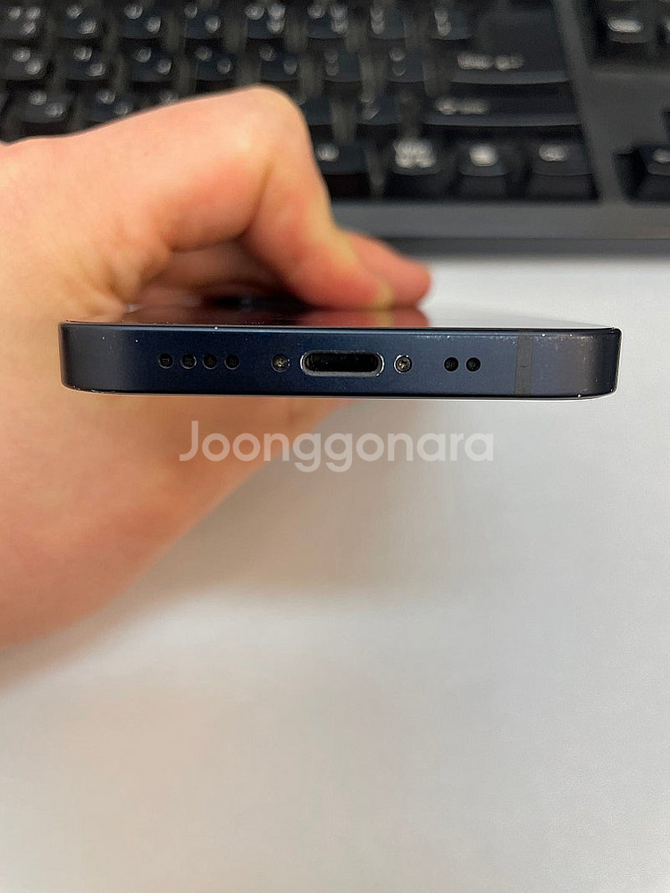 아이폰12미니 블랙 64GB 상태좋은 중고18만팝니다.--5