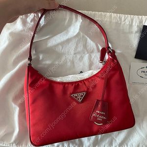PRADA 프라다 리나일론 호보백 레드 (+사몰가 이너백 포함)