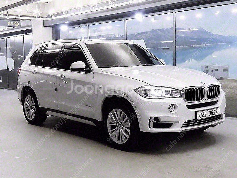 BMW X5 중고 X5 X시리즈 흰색 2016년식 86...--0