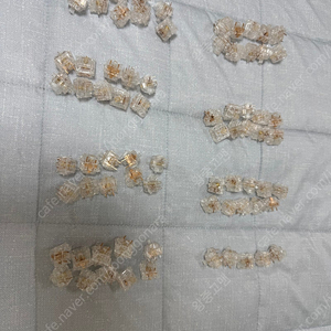 아쿠아킹 62g 75개 판매합니다.