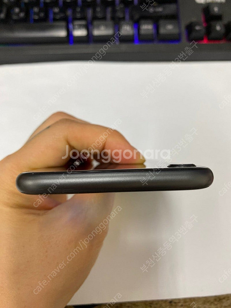 204111 아이폰8 스그 AA급 128GB 무잔상 배...--3