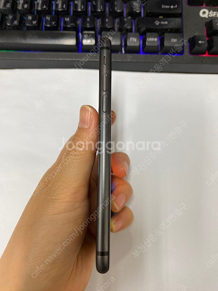 204111 아이폰8 스그 AA급 128GB 무잔상 배...--4