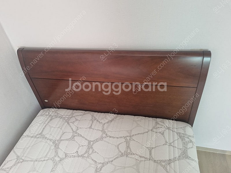 에이스 침대 슈퍼싱글 사이즈 (정품 매트리스 포함)저렴...--2
