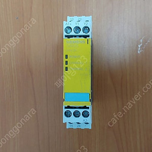 [새것] 안전 릴레이 제어 모듈 SIEMENS 3TK2824-1BB40 / 상세내용참조