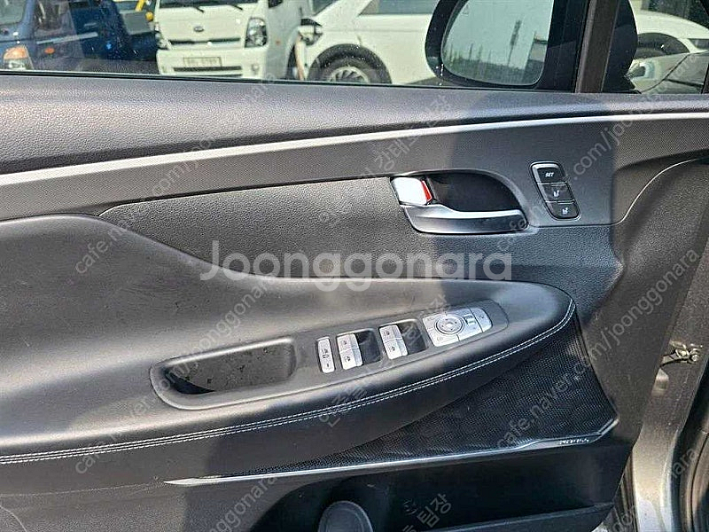 싼타페 중고 싼타페 더 뉴 싼타페 하이브리드 중고 가격 회색 2023년식 1.6 4WD 캘리그래피 수원중고차--8