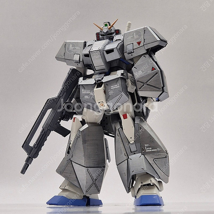 도색작 mg 건담 NT-1 알렉스2.0 반다이 프라모델...--0