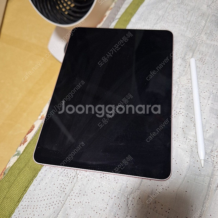 아이패드 에어 4세대 로즈골드 256GB 모델입니다 (...--4