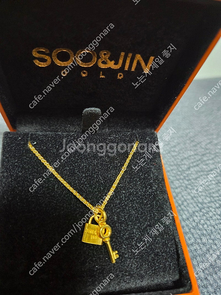수진앤 골드 순금 언락목걸이 3돈새제품--1