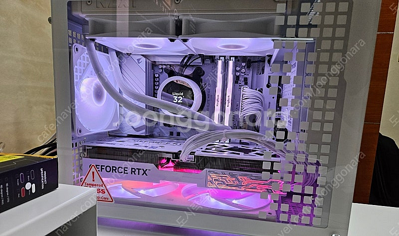 갤럭시 5070TI OC 화이트 팝니다--1