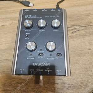 TASCAM US-144MKII 오디오인터페이스