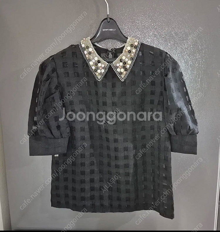 (새상품)고급 오간자 퍼프소매 블라우스 M--0