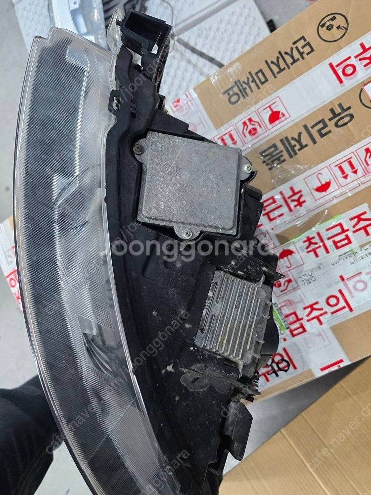디스커버리4 후기형 헤드라이트 헤드램프 전조등 팔아요--4