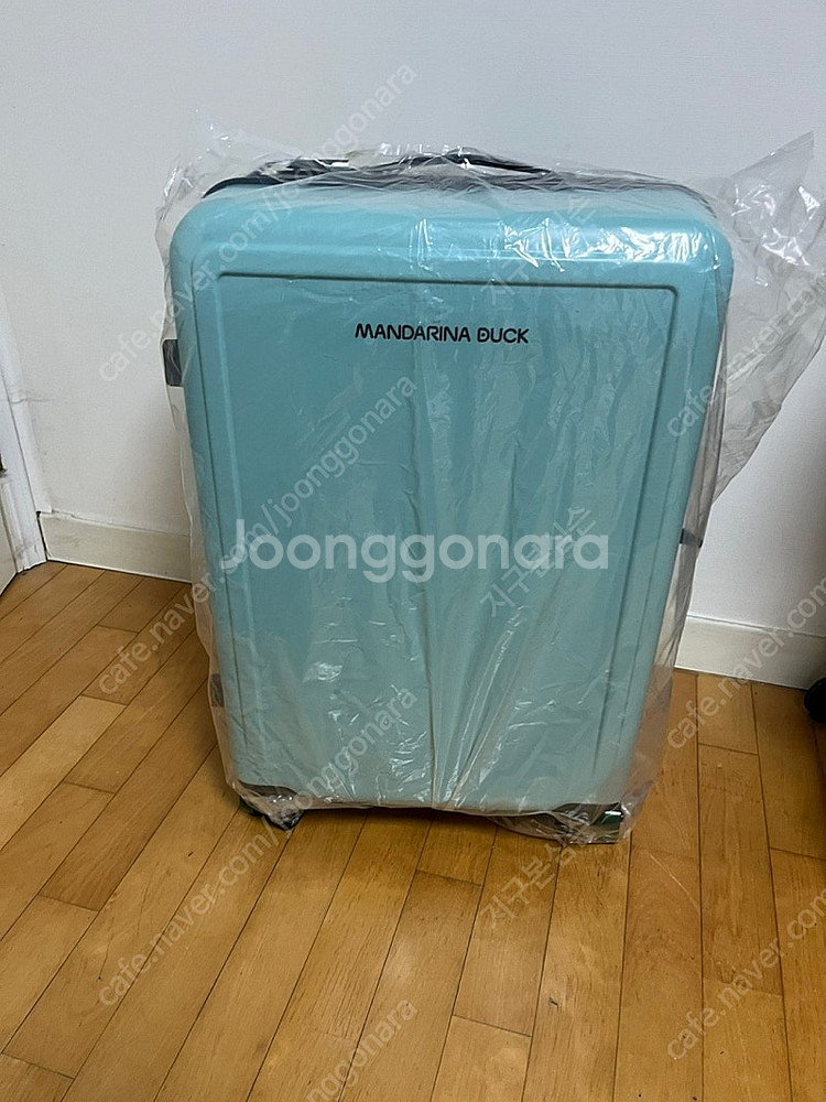 만다리나덕 여행가방 ROLLER RLV12510 (26...--0