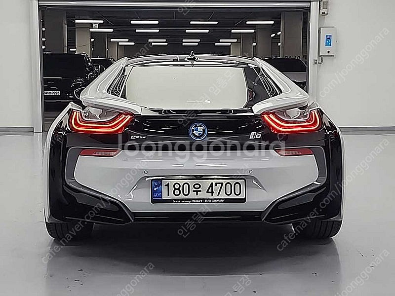 BMW i8 중고 bmw i8 중고차 흰색 2015년식...--4