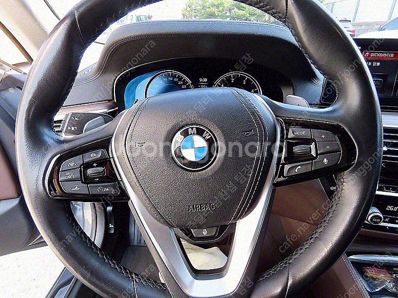 BMW 5시리즈 중고 BMW 520D 중고 5시리즈 중...--9