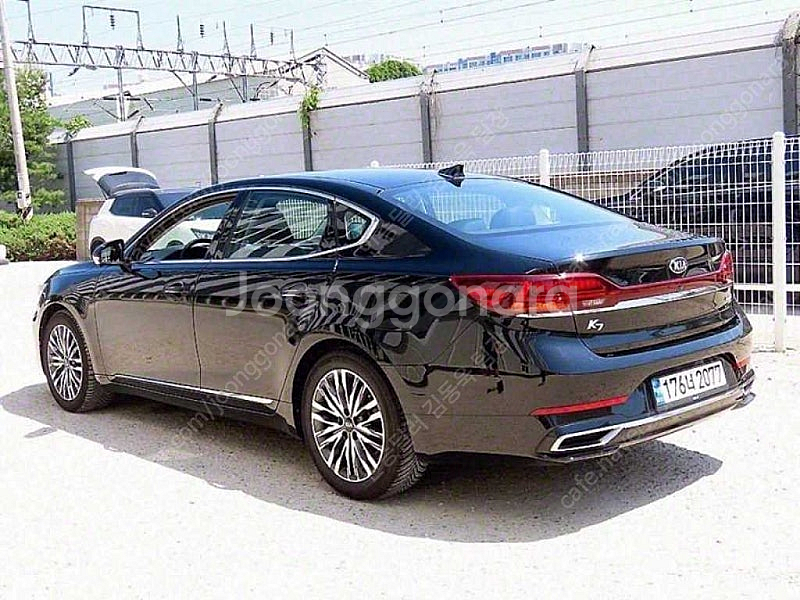 76,630 km K7 중고 프리미어 하이브리드 시그니...--8