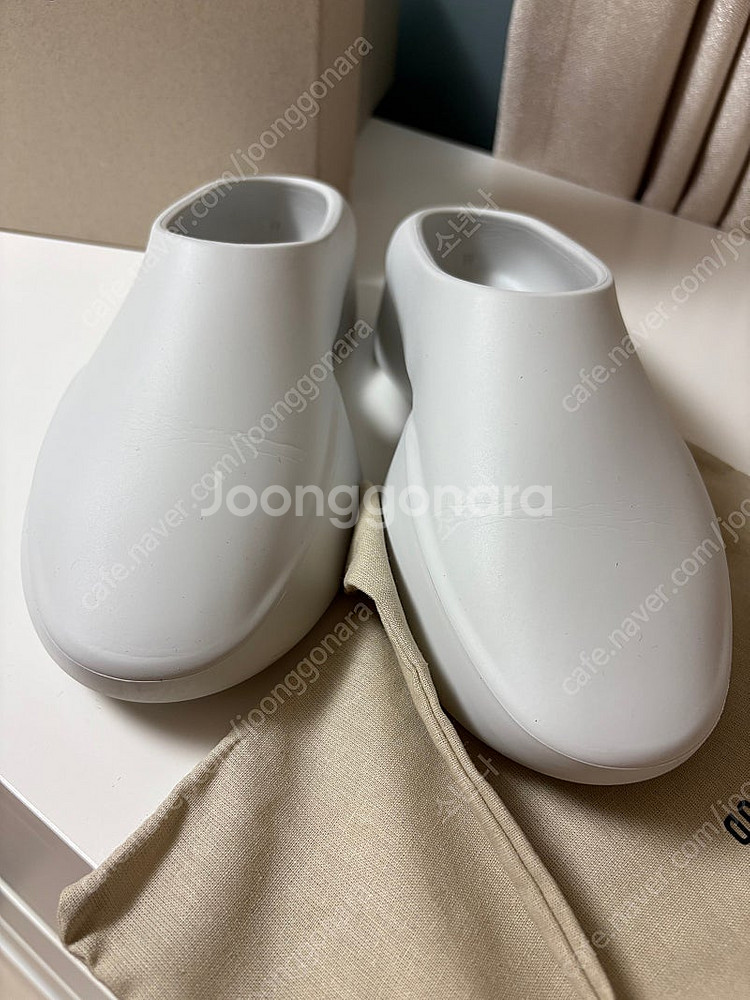 피어오브갓 eva 러너 뮬 37 240--8
