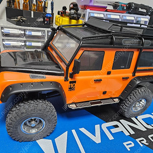 TRX4 디펜더 판매합니다.