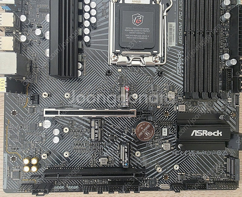 ASRock B650M PG LIGHTNING 팝니다--4
