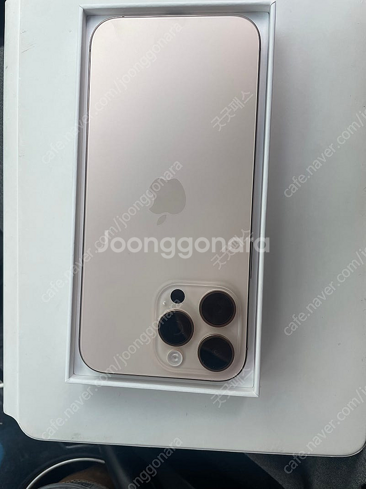 아이폰16프로 맥스 256gb 골드 개봉후 3일사용--1