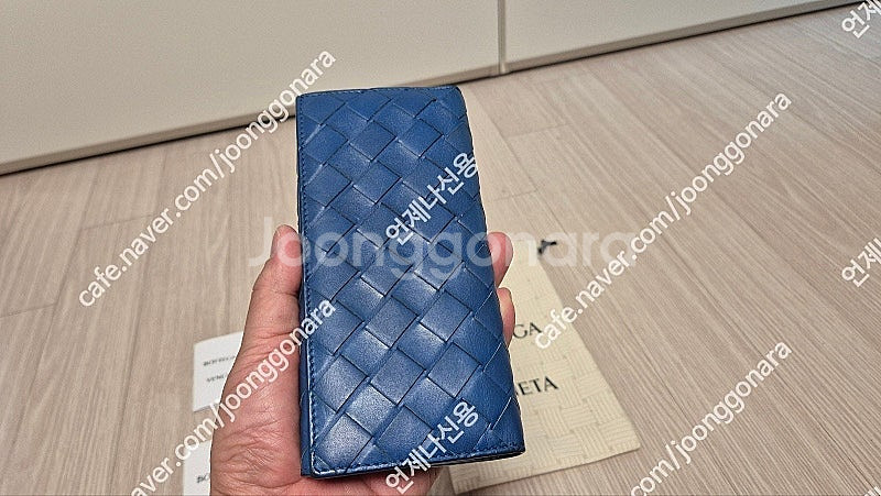 보테가지갑 보테가신형장지갑 정품인증 저렴히 판매합니다.--1