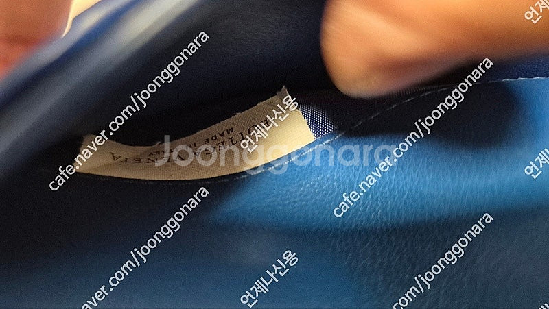 보테가지갑 보테가신형장지갑 정품인증 저렴히 판매합니다.--3