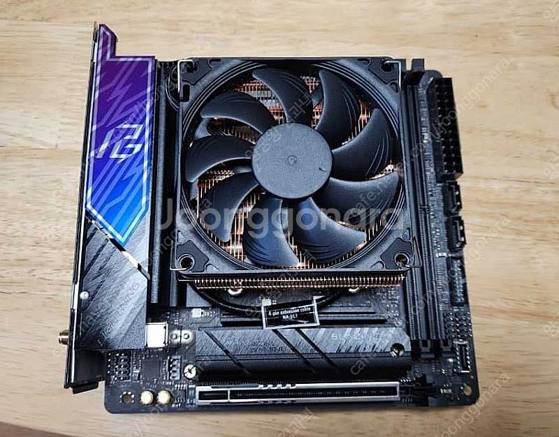 asrock b850i lightning--0