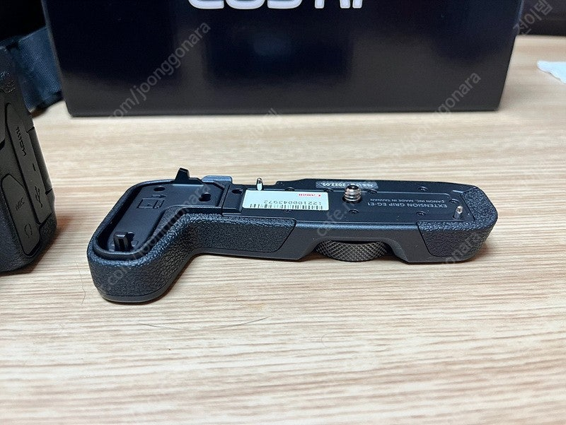 캐논 EOS RP S급 미러리스 카메라 팝니다(캐논정품가방+배터리2+세로정품그립)가격 한번더 조정합니다~! 이미지