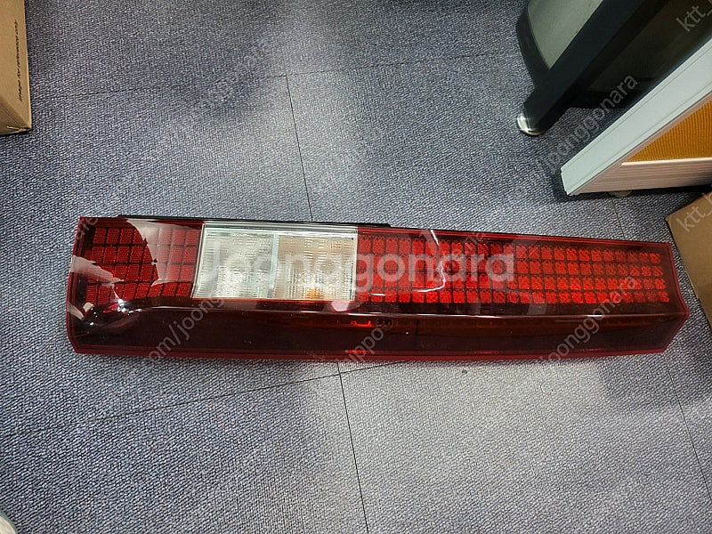 스타리아 조수석 데루등 판매 합니다.--1